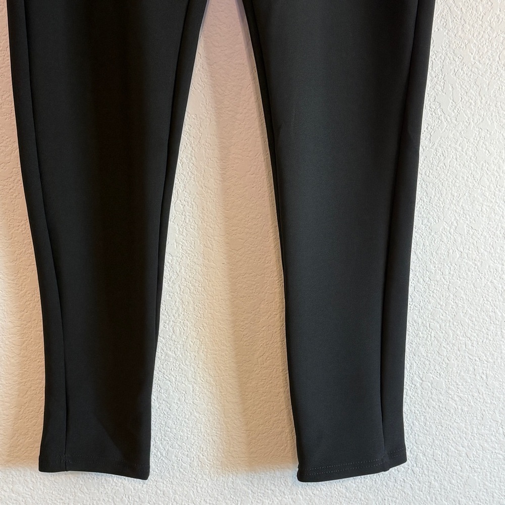 🆕  Women’s Black Stretch Leggings Size L Ultra-Soft High Waist Comfort NWOT - Picture 7 of 15